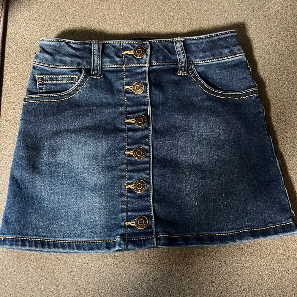 Cat & Jack girls skirt
